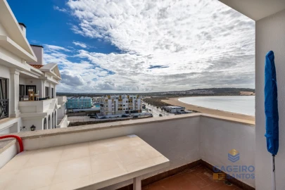 Apartamento T3 para Venda em São Martinho do Porto