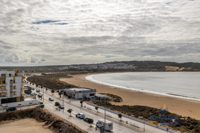Apartamento T3 para Venda em São Martinho do Porto Foto 17