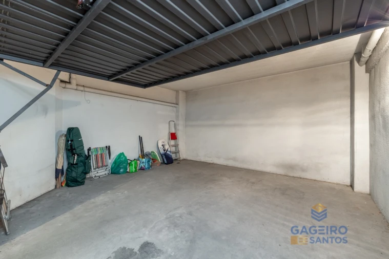 Apartamento T3 para Venda em São Martinho do Porto Foto 31