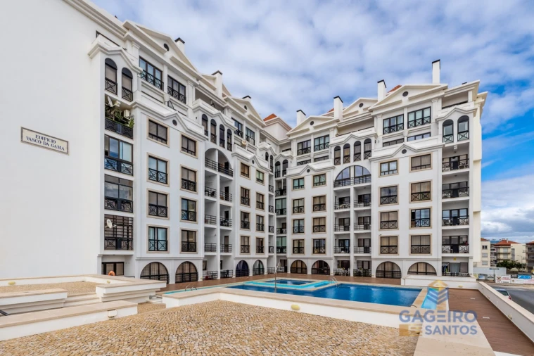 Apartamento T3 para Venda em São Martinho do Porto Foto 4
