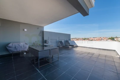 Apartamento T2 para Venda em Corroios