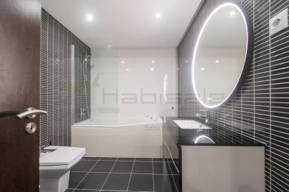 Apartamento T2 para Venda em Corroios