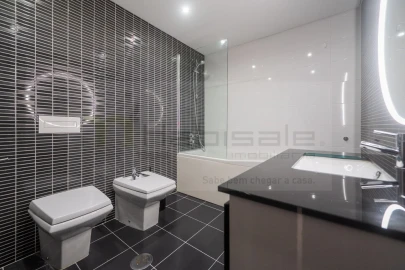 Apartamento T2 para Venda em Corroios