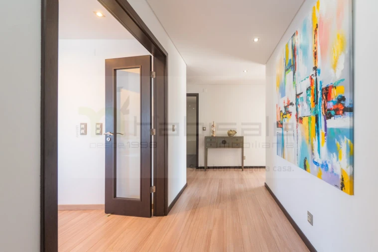 Apartamento T2 para Venda em Corroios Foto 15