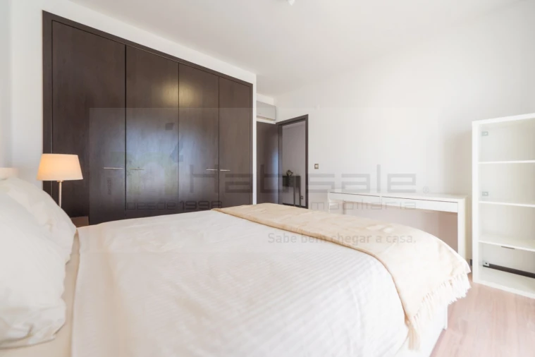 Apartamento T2 para Venda em Corroios Foto 27