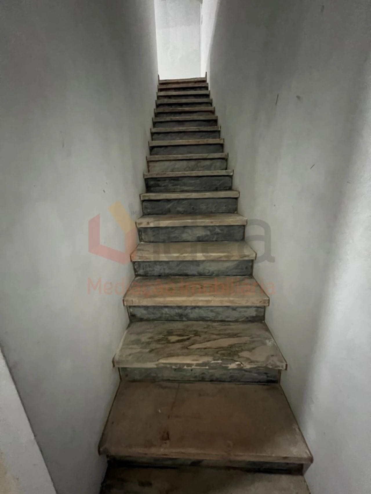 Loja para Venda em Amora Foto 26