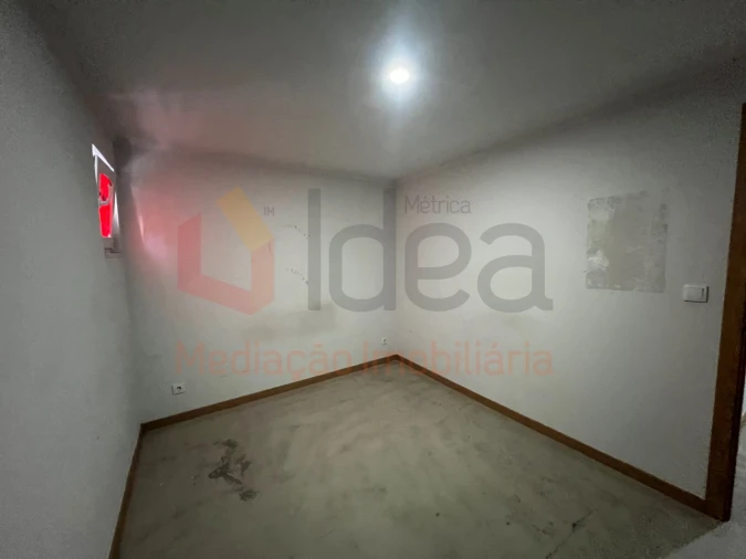 Loja para Venda em Amora Foto 4