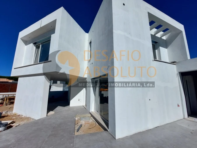 Moradia T4 para Venda em Azeitão (São Lourenço e São Simão) Foto 30