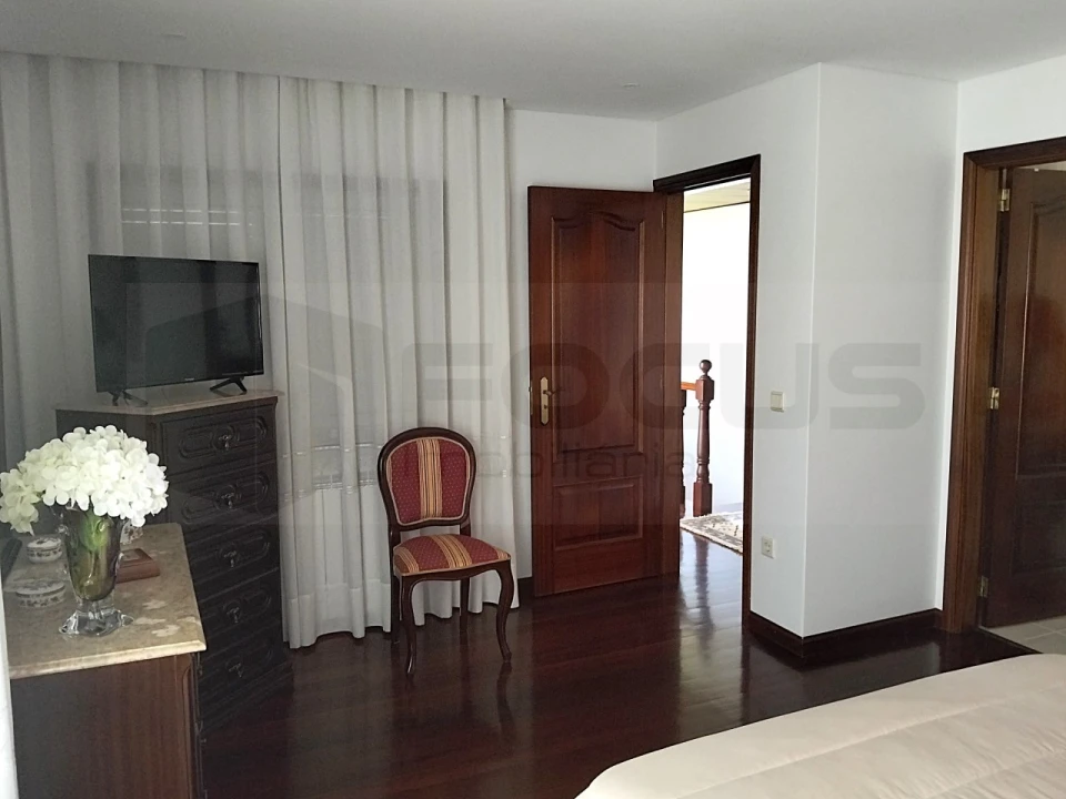 Moradia T4 para Venda em Albergaria-A-Velha e Valmaior Foto 23