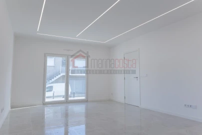 Moradia T3 para Venda em Atouguia da Baleia