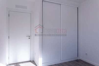 Moradia T3 para Venda em Atouguia da Baleia