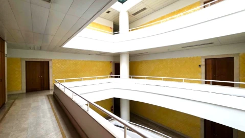 Escritório para Venda em Cidade da Maia