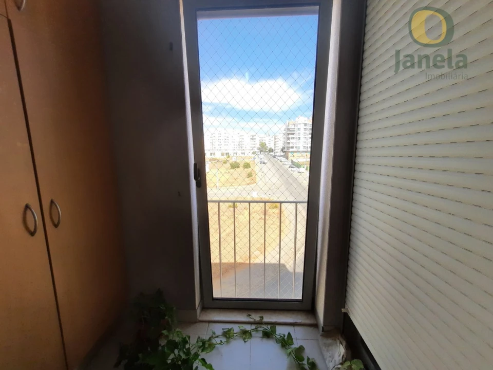 Apartamento T3 para Venda em Faro (Sé e São Pedro) Foto 8