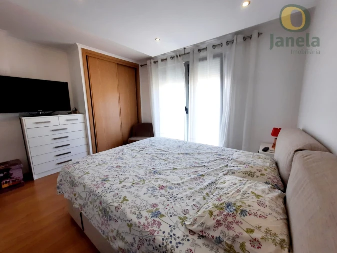 Apartamento T3 para Venda em Faro (Sé e São Pedro) Foto 4