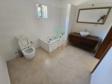 Moradia T4 para Venda em Alcabideche