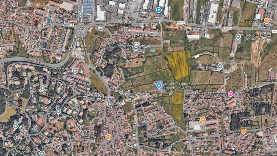 Moradia T4 para Venda em Alcabideche Planta 2