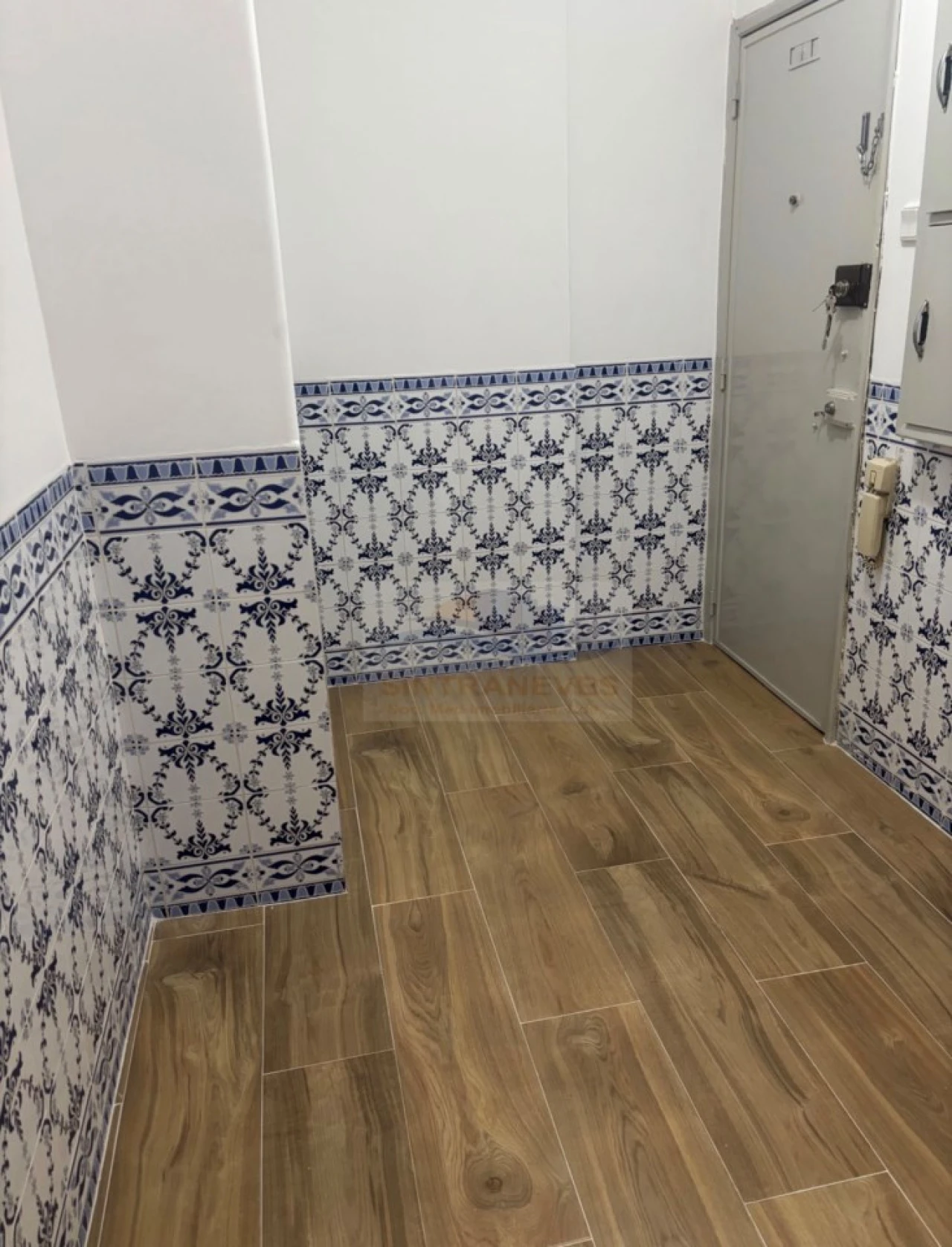 Apartamento T1 para Venda em Fanhões Foto 2