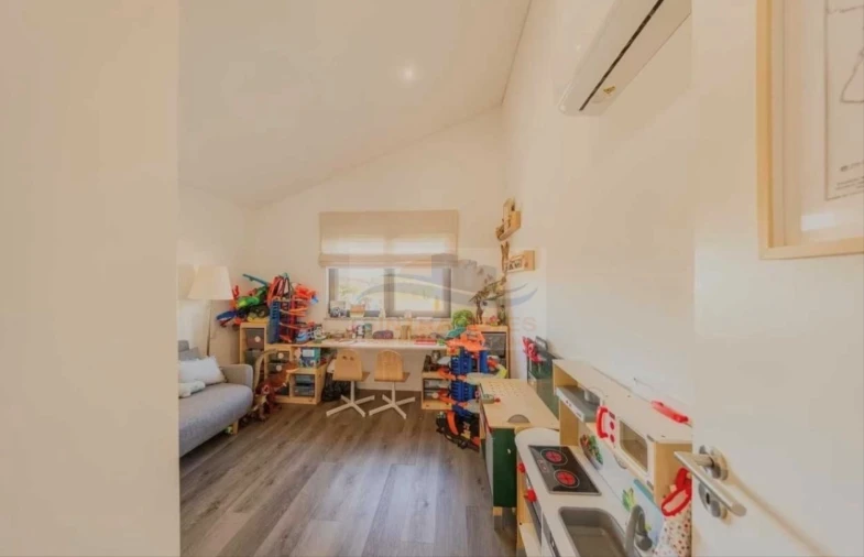 Apartamento T4 para Venda em Cascais e Estoril Foto 11