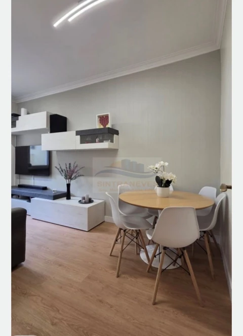 Apartamento T2 para Venda em Mina de Água