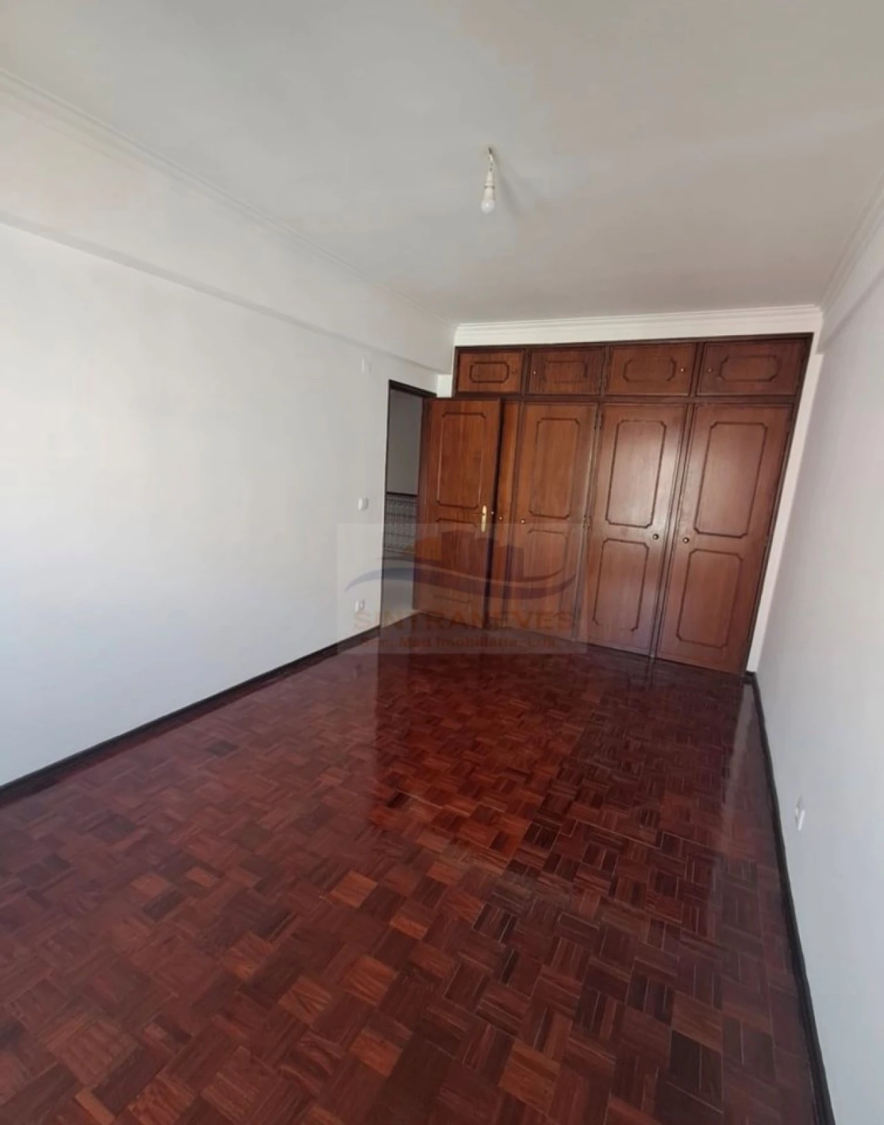 Apartamento T3 para Venda em Massamá e Monte Abraão Foto 10
