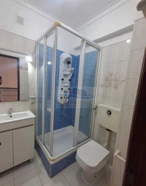 Apartamento T3 para Venda em Massamá e Monte Abraão