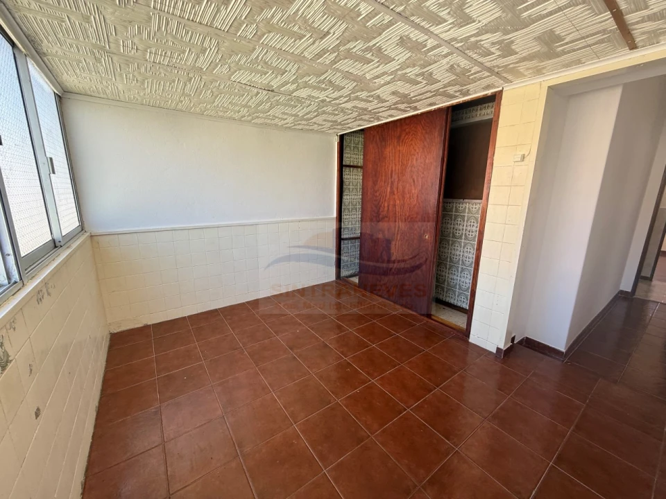 Apartamento T2 para Venda em Venteira Foto 7