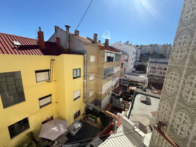 Apartamento T2 para Venda em Venteira Foto 2