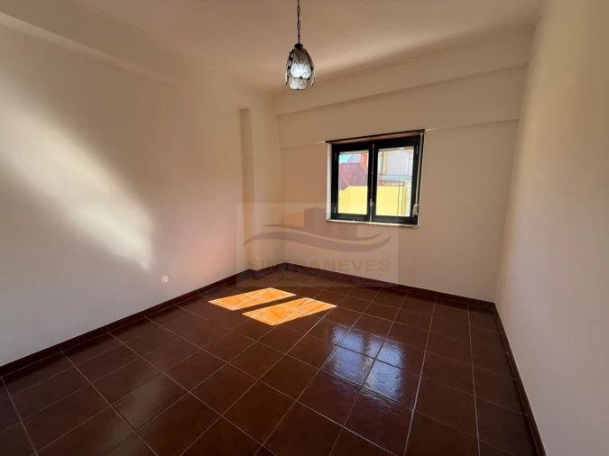 Apartamento T2 para Venda em Venteira Foto 19