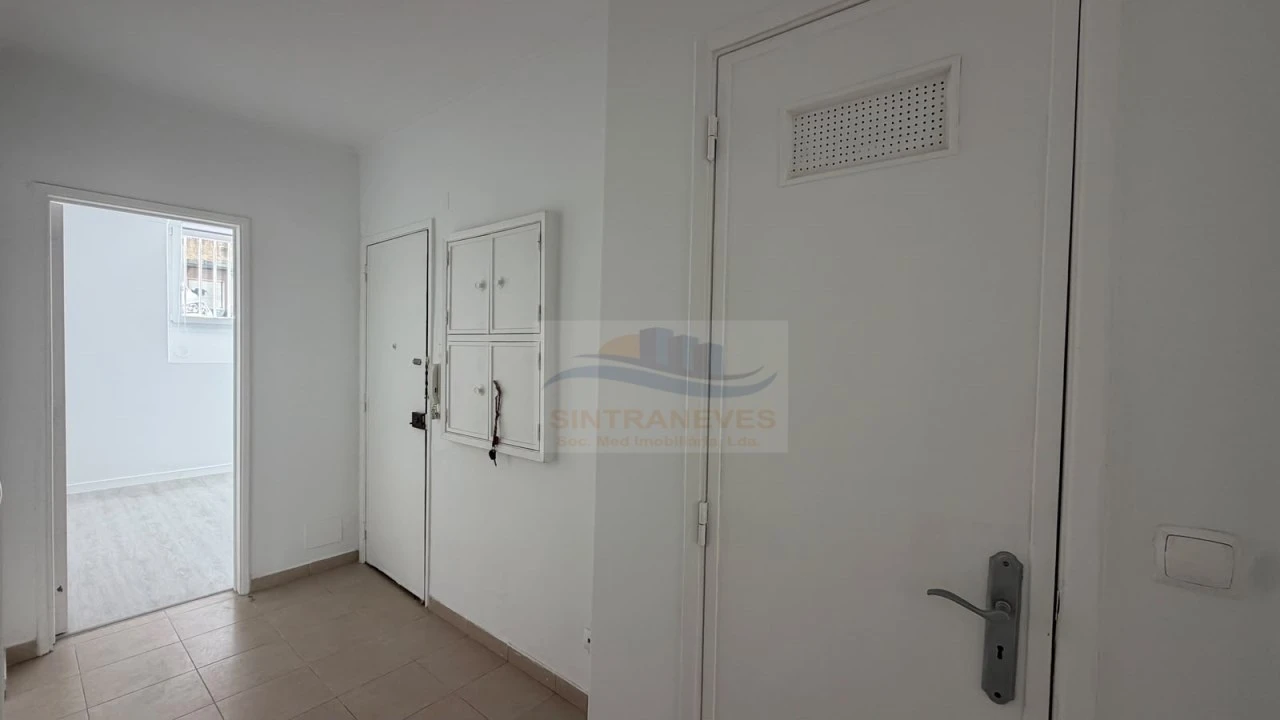 Apartamento T2 para Venda em Falagueira-Venda Nova Foto 12