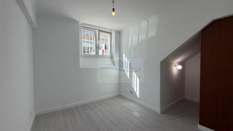 Apartamento T2 para Venda em Falagueira-Venda Nova Foto 15