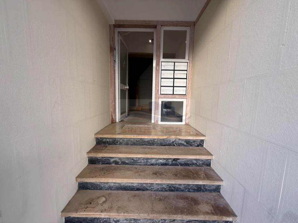 Apartamento T2 para Venda em Falagueira-Venda Nova Foto 5