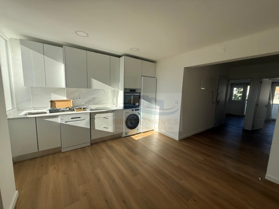 Apartamento T2 para Venda em Falagueira-Venda Nova Foto 9