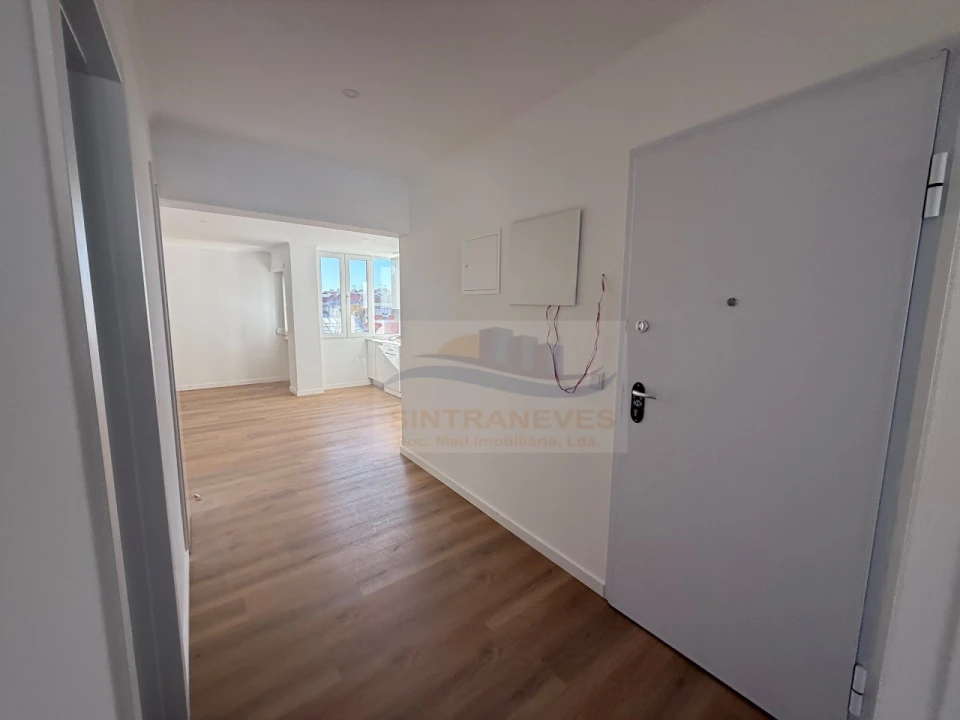 Apartamento T2 para Venda em Falagueira-Venda Nova Foto 10