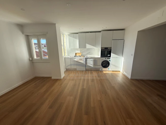 Apartamento T2 para Venda em Falagueira-Venda Nova Foto 21
