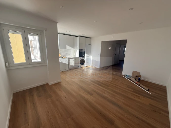 Apartamento T2 para Venda em Falagueira-Venda Nova Foto 24