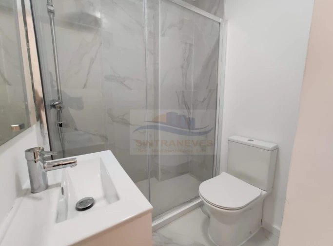 Apartamento T2 para Venda em Mina de Água Foto 9