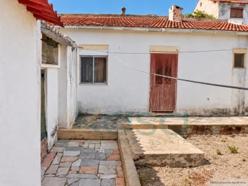 Moradia T2 para Venda em Baixa da Banheira e Vale da Amoreira