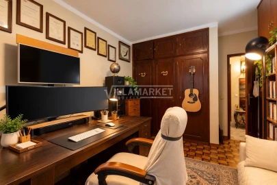 Apartamento T3 para Venda em Quelfes