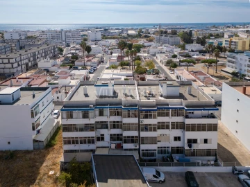 Apartamento T3 para Venda em Quelfes