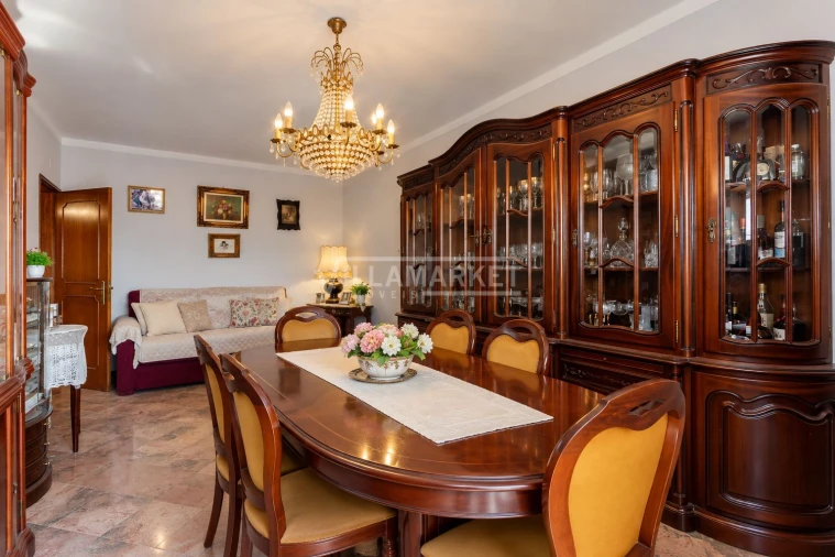 Apartamento T3 para Venda em Quelfes Foto 10