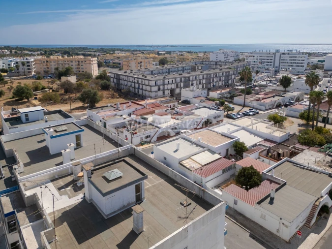 Apartamento T3 para Venda em Quelfes Foto 29