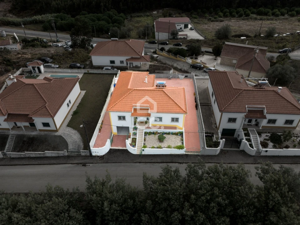 Moradia T3 para Venda em Vilarinho dos Galegos e Ventozelo Foto 2