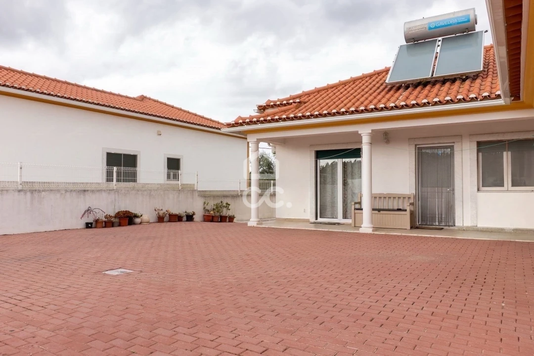 Moradia T3 para Venda em Vilarinho dos Galegos e Ventozelo Foto 28