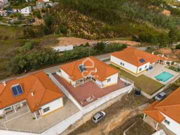 Moradia T3 para Venda em Vilarinho dos Galegos e Ventozelo