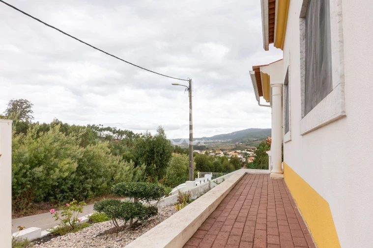 Moradia T3 para Venda em Vilarinho dos Galegos e Ventozelo Foto 26