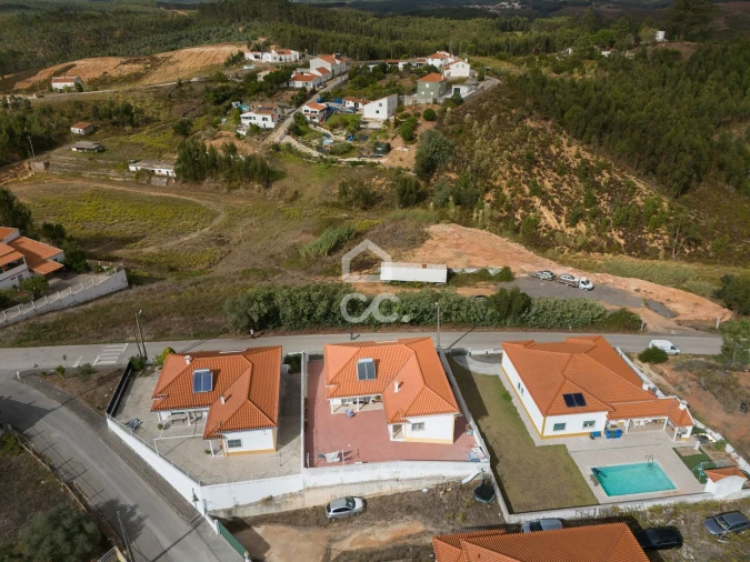 Moradia T3 para Venda em Vilarinho dos Galegos e Ventozelo Foto 31