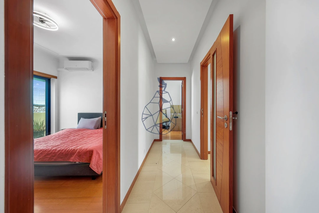 Apartamento T3 para Venda em Portimão Foto 29