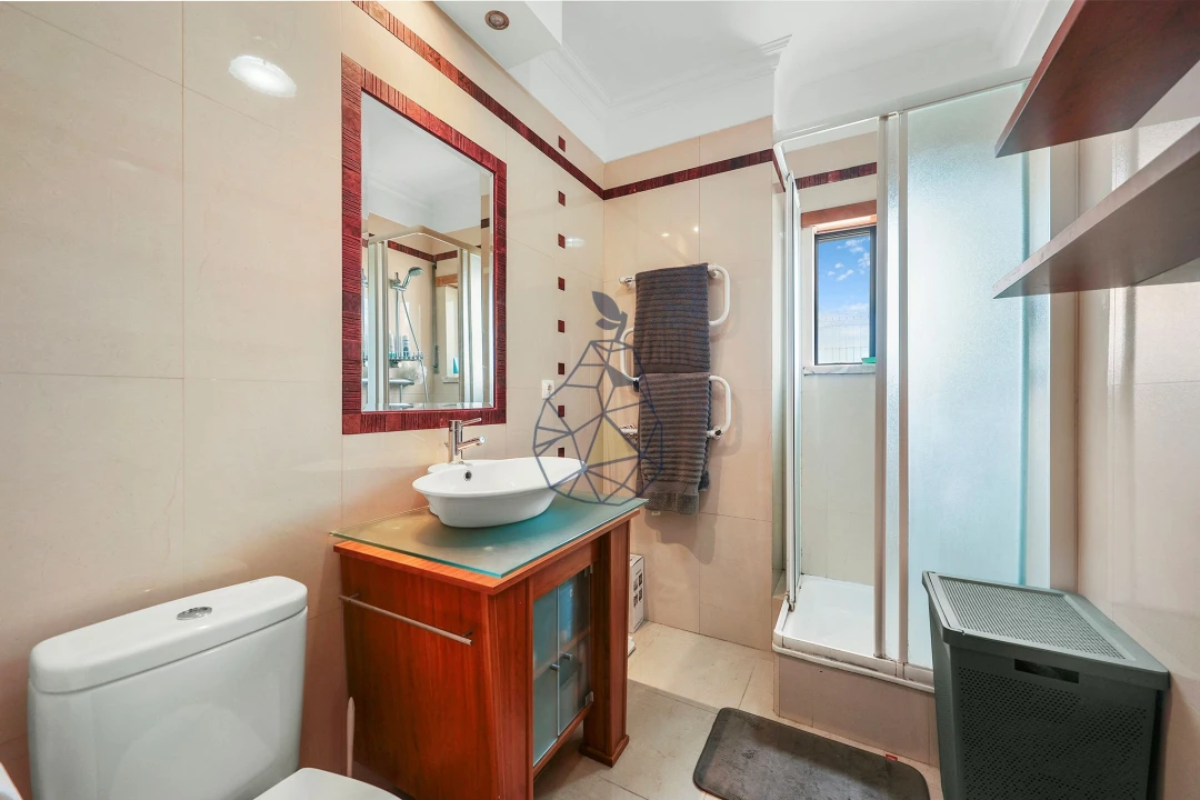 Apartamento T3 para Venda em Portimão Foto 18