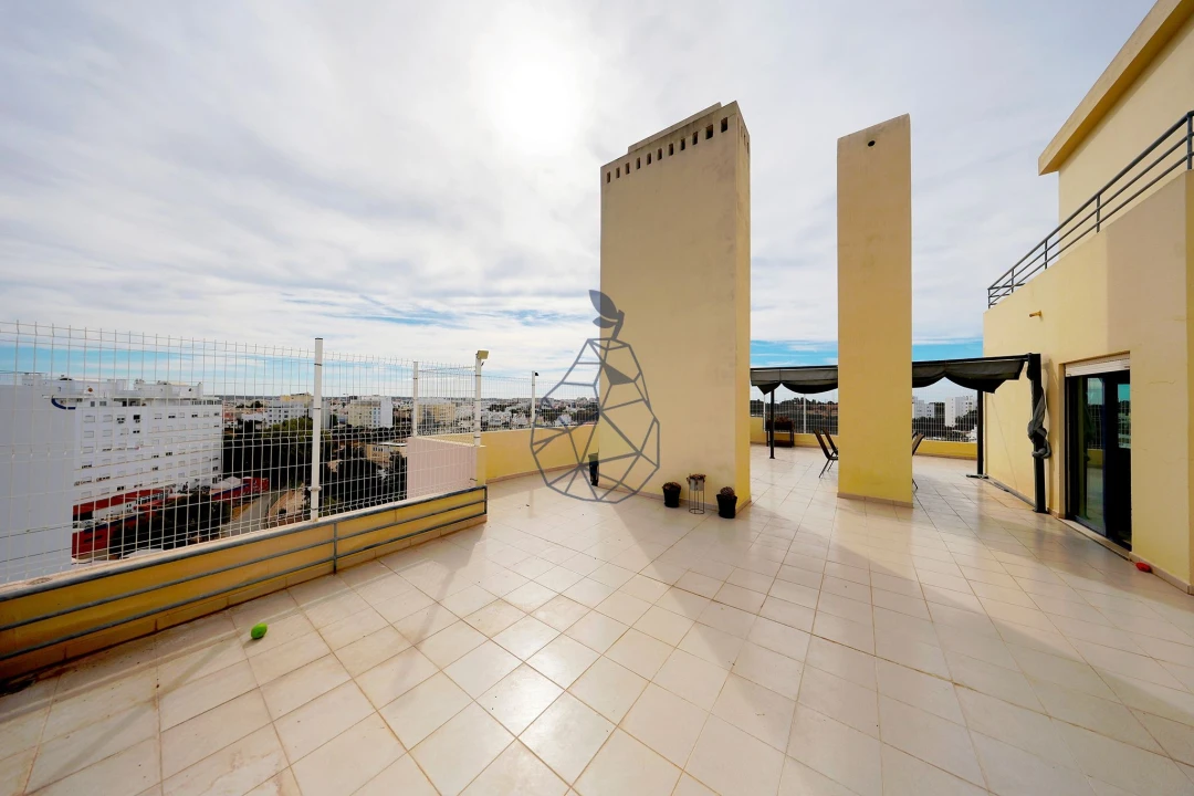 Apartamento T3 para Venda em Portimão Foto 10
