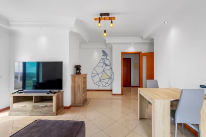 Apartamento T3 para Venda em Portimão